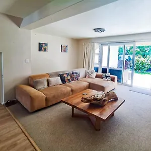  Holiday home Island Woodbridge Island Milnerton